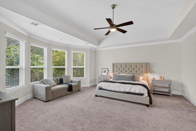 42 N Waterbridge Drive, The Woodlands, TX 77375