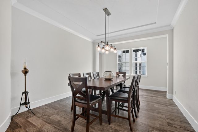 42 N Waterbridge Drive, The Woodlands, TX 77375