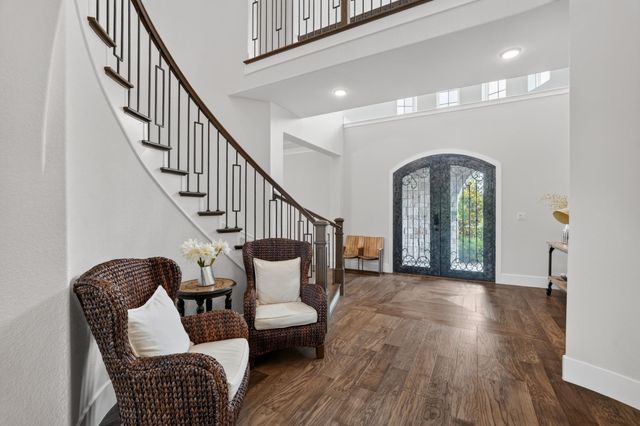 42 N Waterbridge Drive, The Woodlands, TX 77375