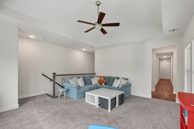 42 N Waterbridge Drive, The Woodlands, TX 77375