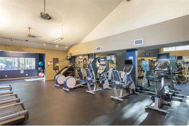 5550 Owensmouth 121, Woodland Hills, CA 91367