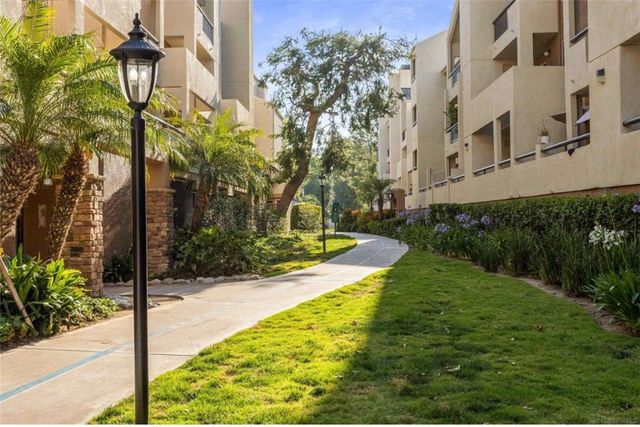 5550 Owensmouth 121, Woodland Hills, CA 91367