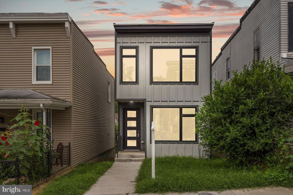 3530 BUENA VISTA AVE, Baltimore, MD 21211