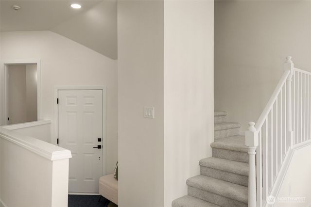 18628 NE 55th Way, Redmond, WA 98052