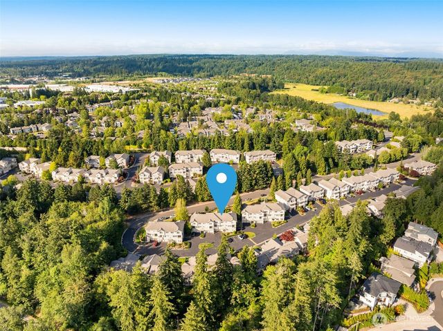 18628 NE 55th Way, Redmond, WA 98052