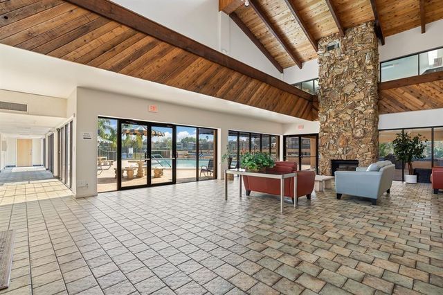 370 NW 76th Avenue 202, Margate, FL 33063