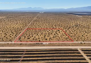 20th Street, Mojave, CA 93501