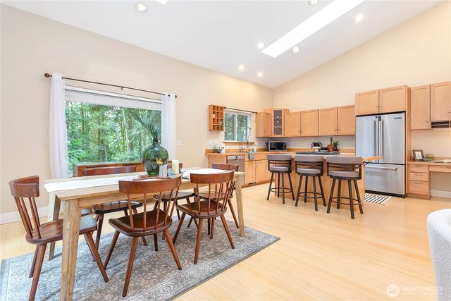 137 Sudden Valley Drive, Bellingham, WA 98229