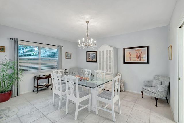 1000 LOWRY Street 1F, Delray Beach, FL 33483