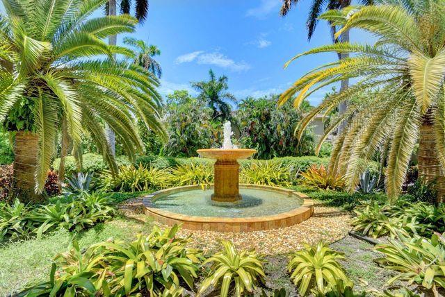 1000 LOWRY Street 1F, Delray Beach, FL 33483