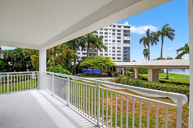 1000 LOWRY Street 1F, Delray Beach, FL 33483