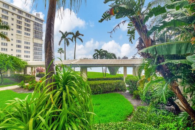 1000 LOWRY Street 1F, Delray Beach, FL 33483