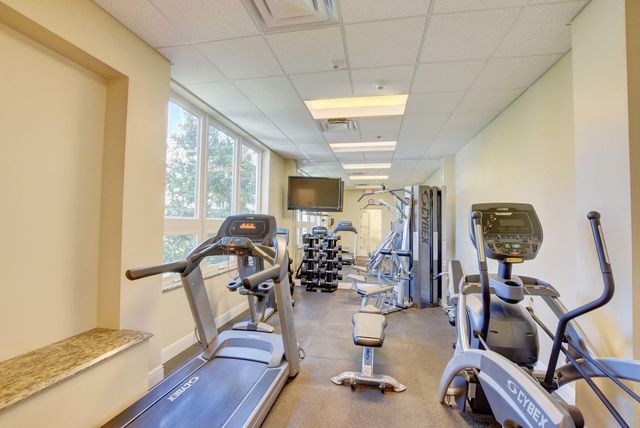 1000 LOWRY Street 1F, Delray Beach, FL 33483