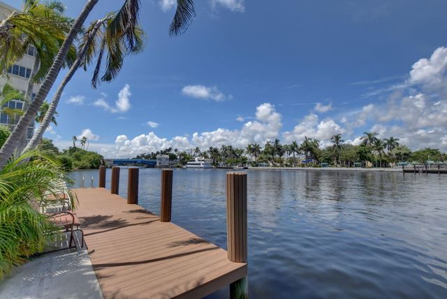 1000 LOWRY Street 1F, Delray Beach, FL 33483