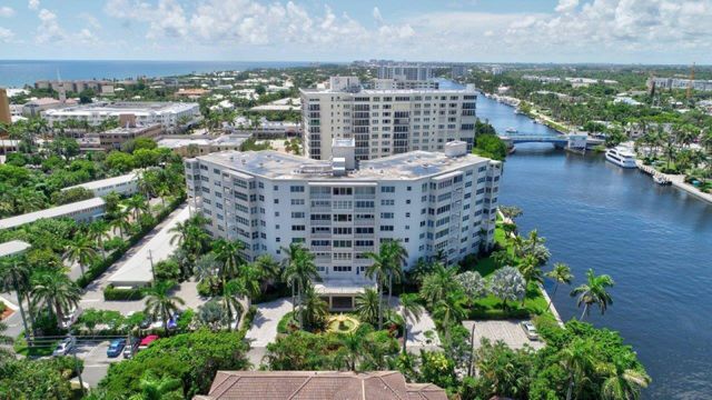1000 LOWRY Street 1F, Delray Beach, FL 33483