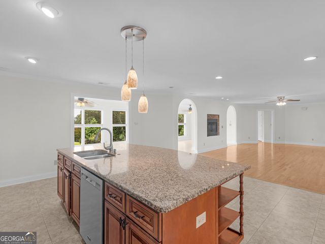 25 Walnut Lane, Covington, GA 30014