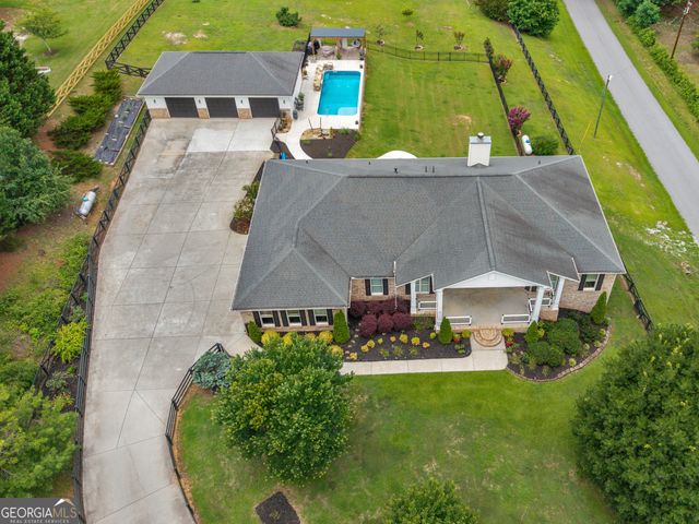 25 Walnut Lane, Covington, GA 30014