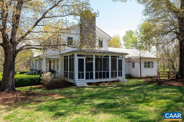 6877 HARVEST FARMS LN, Crozet, VA 22932