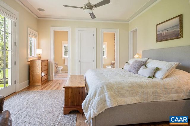6877 HARVEST FARMS LN, Crozet, VA 22932