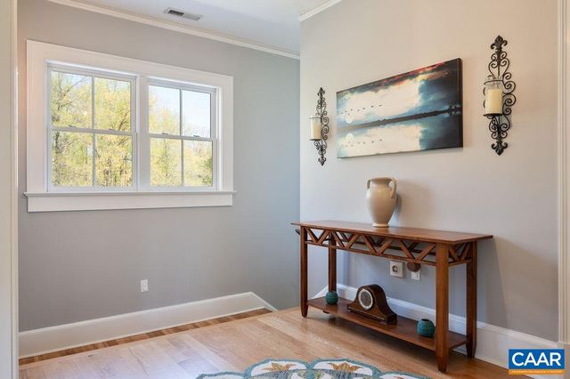 6877 HARVEST FARMS LN, Crozet, VA 22932