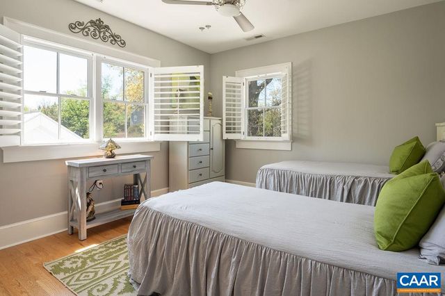 6877 HARVEST FARMS LN, Crozet, VA 22932