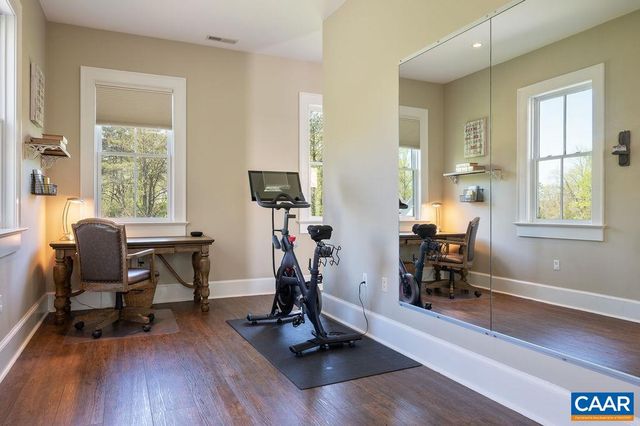 6877 HARVEST FARMS LN, Crozet, VA 22932
