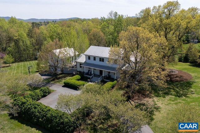 6877 HARVEST FARMS LN, Crozet, VA 22932