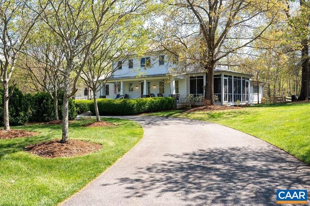 6877 HARVEST FARMS LN, Crozet, VA 22932