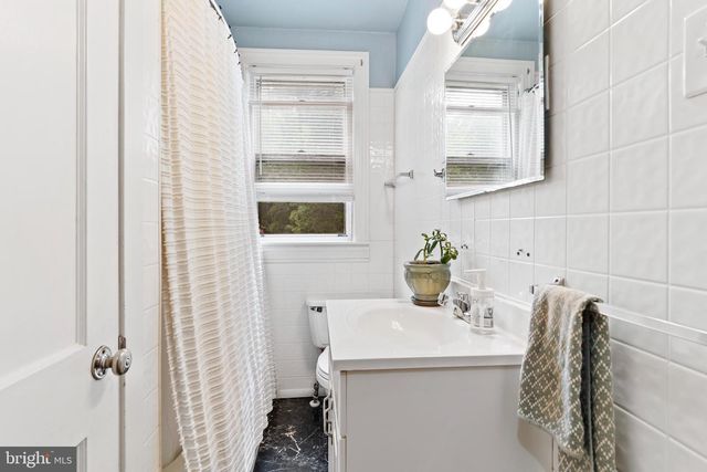 553 GREEN SPRING RD, York, PA 17404