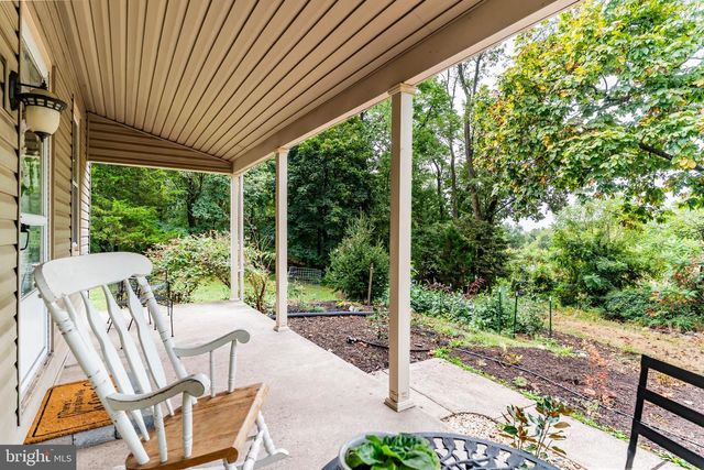 553 GREEN SPRING RD, York, PA 17404