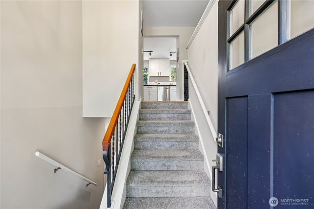 1853 N 200th Street, Shoreline, WA 98133