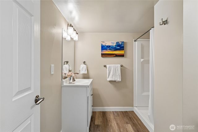 1853 N 200th Street, Shoreline, WA 98133