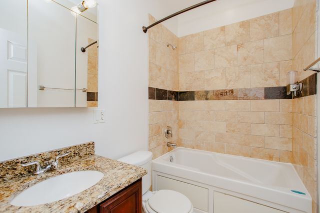 6150 N RAVENSWOOD Avenue 4, Chicago, IL 60660