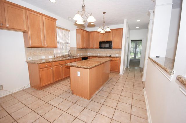 310 Watercrest Harbor Lane, League City, TX 77573