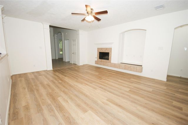 310 Watercrest Harbor Lane, League City, TX 77573