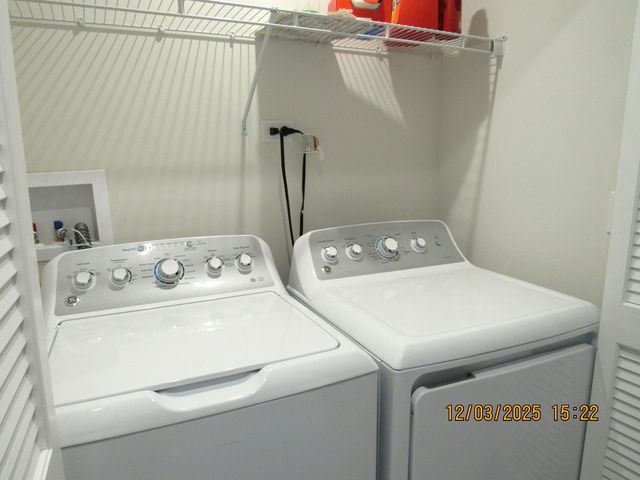 155 Canterbury Way, Lake Zurich, IL 60047