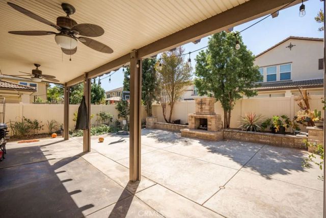 39099 Crown Ranch Rd, Temecula, CA 92591