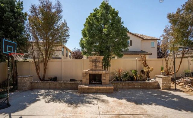 39099 Crown Ranch Rd, Temecula, CA 92591
