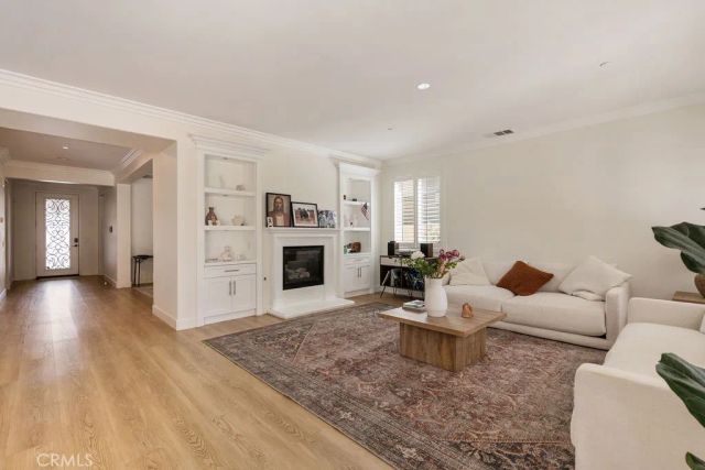 39099 Crown Ranch Rd, Temecula, CA 92591