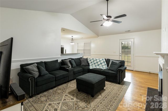 4829 County Home Road, Conover, NC 28613