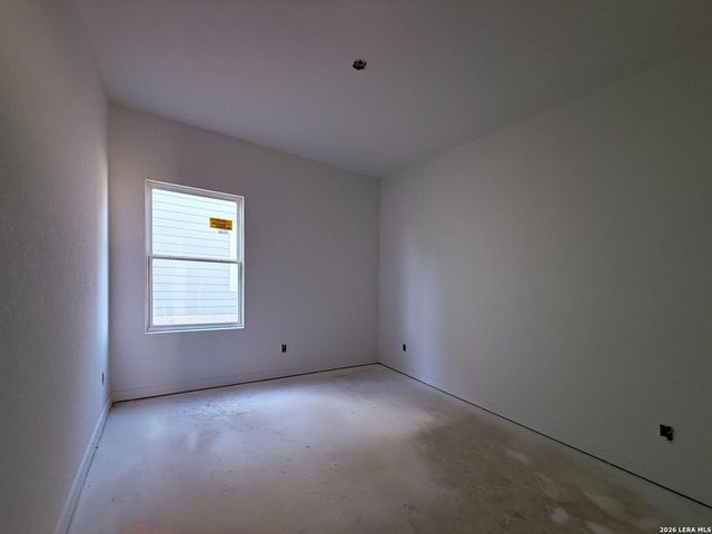 131 Peeps Ct., Adkins, TX 78101