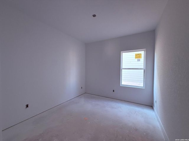 131 Peeps Ct., Adkins, TX 78101