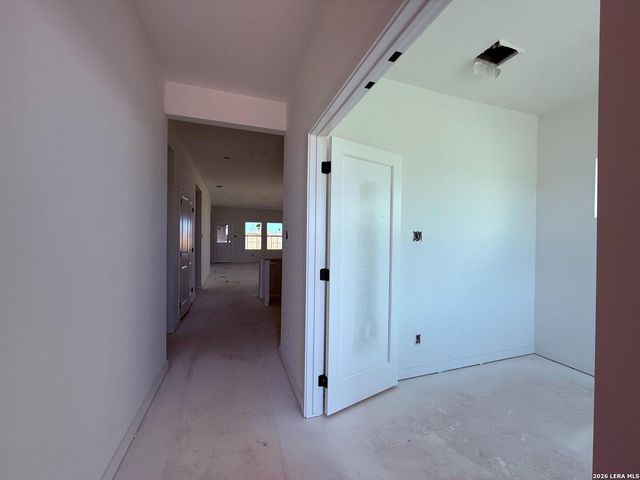 131 Peeps Ct., Adkins, TX 78101