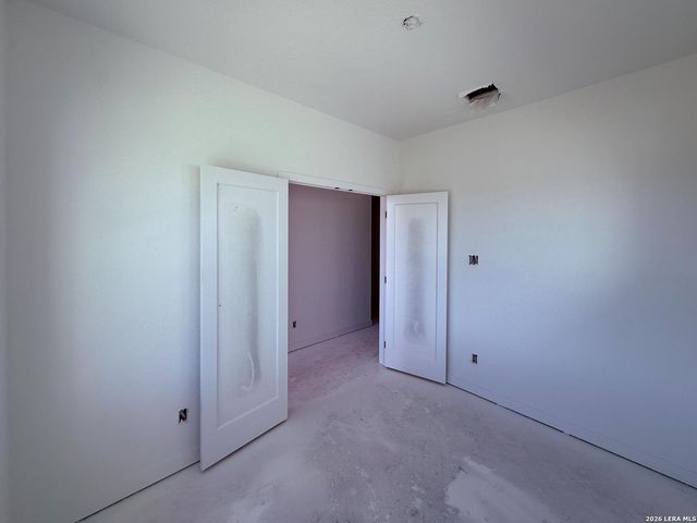 131 Peeps Ct., Adkins, TX 78101