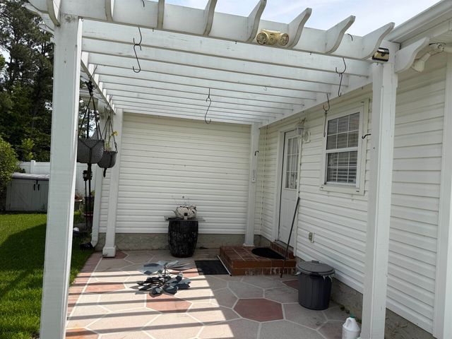 9573 Sullivan Dr., Murrells Inlet, SC 29576