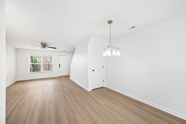 524 Shadow Glen Dr, Nashville, TN 37211