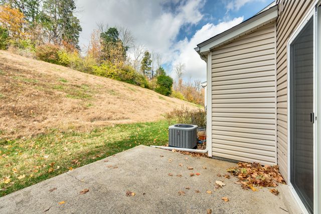 524 Shadow Glen Dr, Nashville, TN 37211