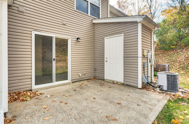 524 Shadow Glen Dr, Nashville, TN 37211