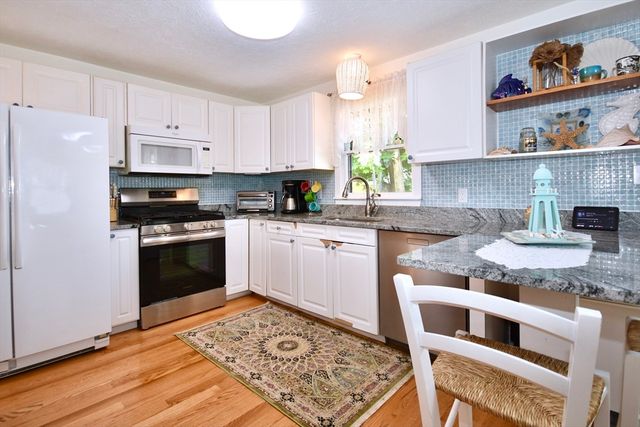 50 Highland Ave, Wareham, MA 02558