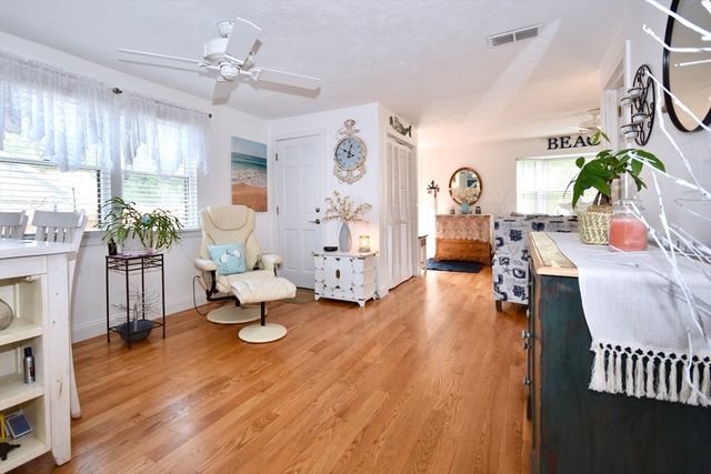 50 Highland Ave, Wareham, MA 02558